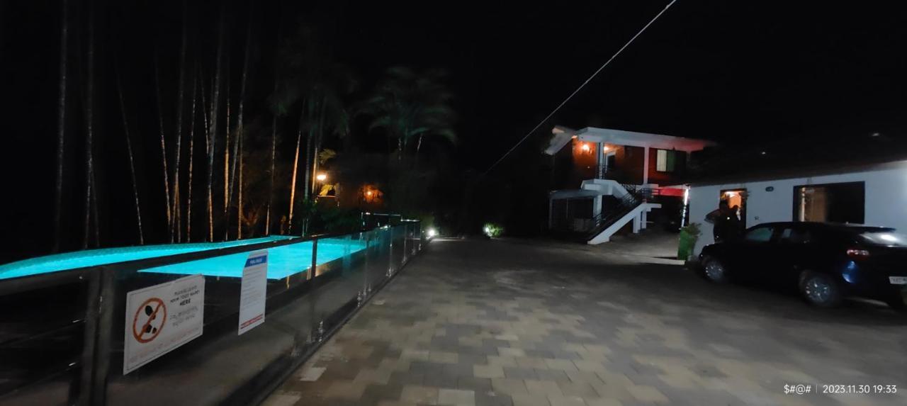 The Pool Villa Coorg マディケーリ エクステリア 写真